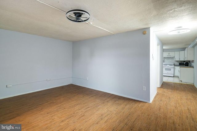 4815 WALNUT ST, Philadelphia, PA 19139