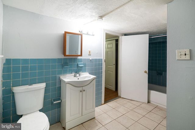 4815 WALNUT ST, Philadelphia, PA 19139