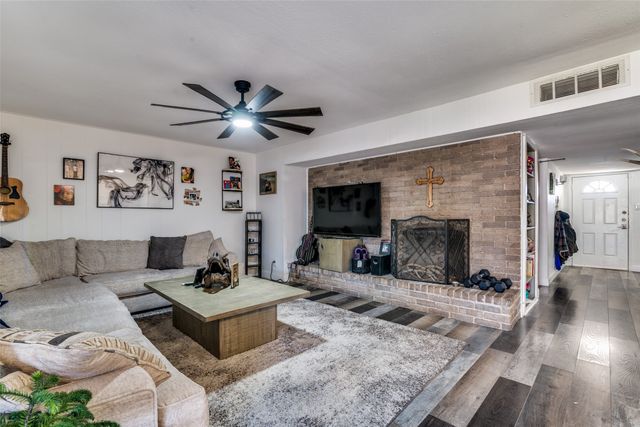 5610 Magnolia Lane, Rowlett, TX 75089