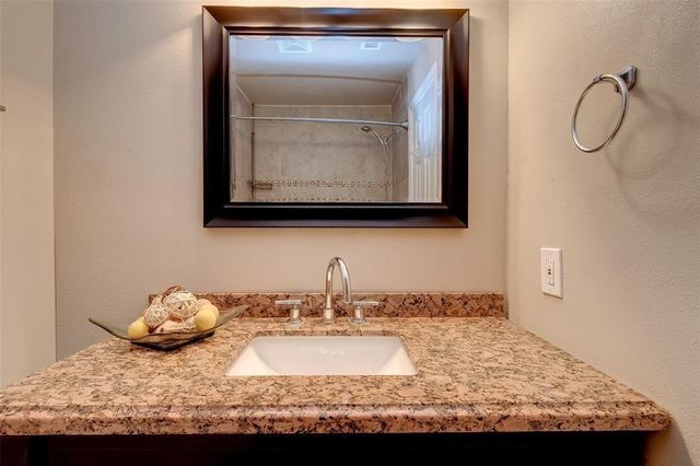 931 Grand Junction Drive, Katy, TX 77450