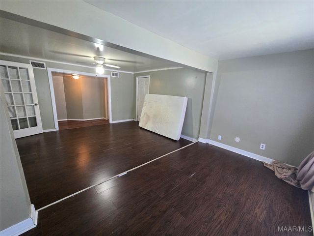 4097 Narrow Lane Road, Montgomery, AL 36111