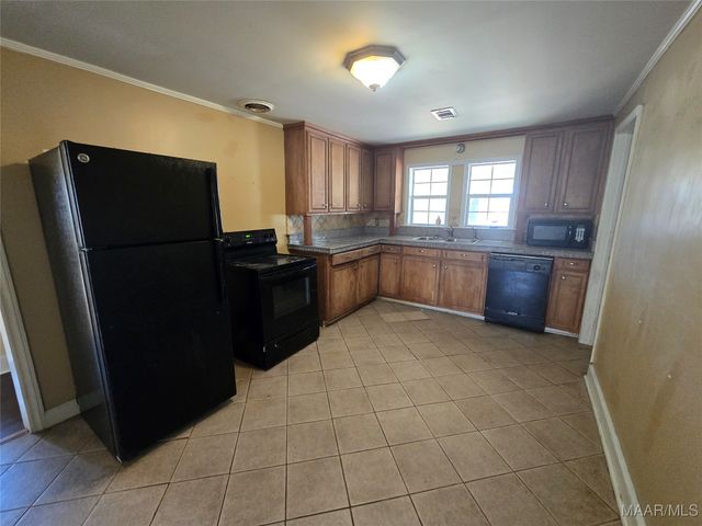 4097 Narrow Lane Road, Montgomery, AL 36111