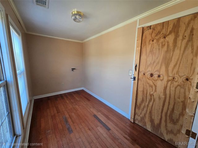 4097 Narrow Lane Road, Montgomery, AL 36111