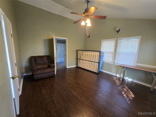 4097 Narrow Lane Road, Montgomery, AL 36111