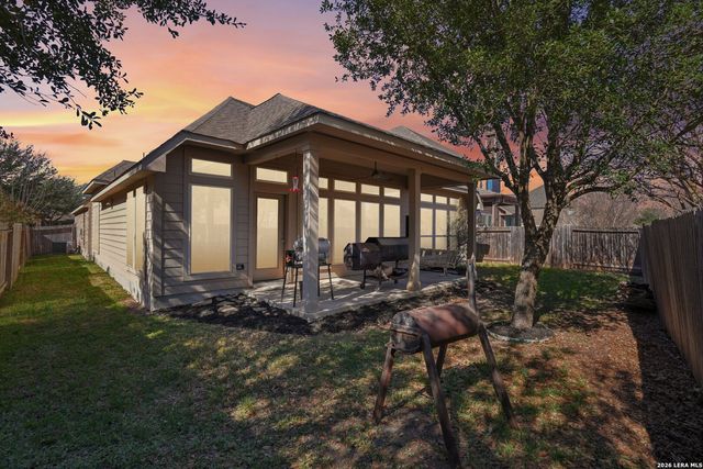 2993 Saddlehorn, Seguin, TX 78155