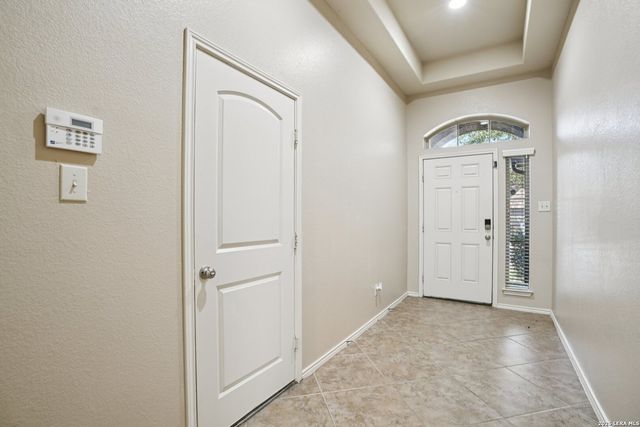 2993 Saddlehorn, Seguin, TX 78155