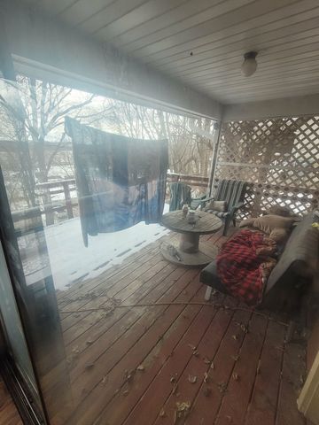 2128 State Street, Peru, IL 61354