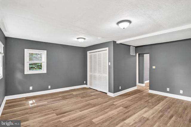 11 CONCORD AVE, Westville, NJ 08093