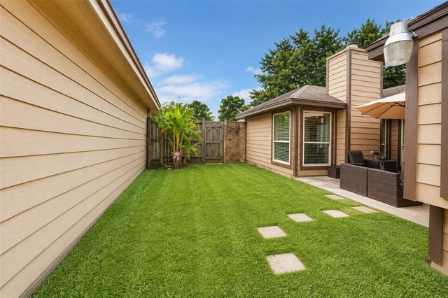 2519 Spring Dusk Lane, Spring, TX 77373