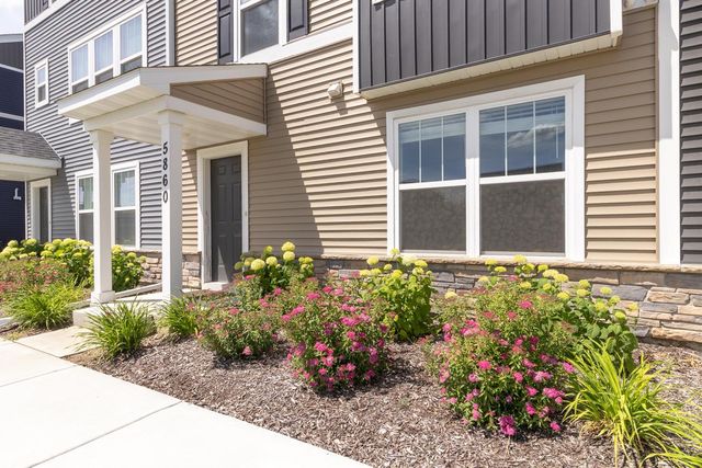 5860 156th Street W, Apple Valley, MN 55124