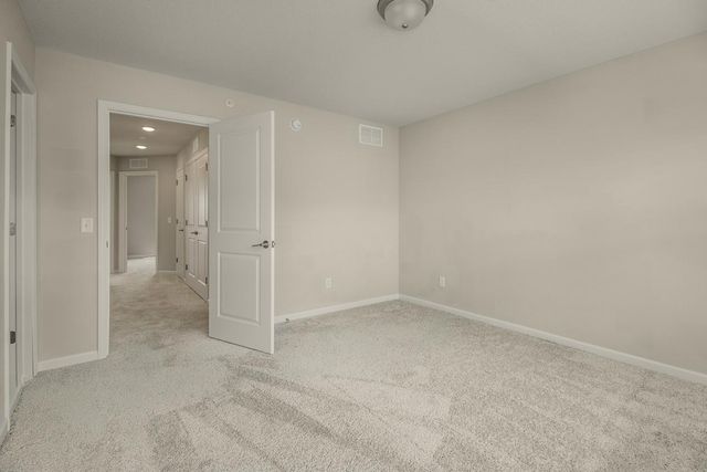 5860 156th Street W, Apple Valley, MN 55124