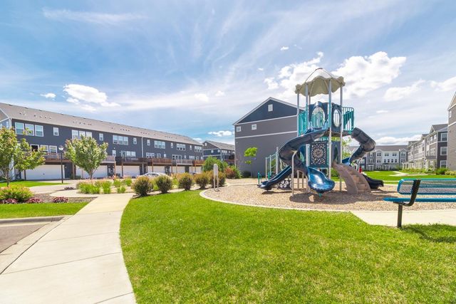 5860 156th Street W, Apple Valley, MN 55124