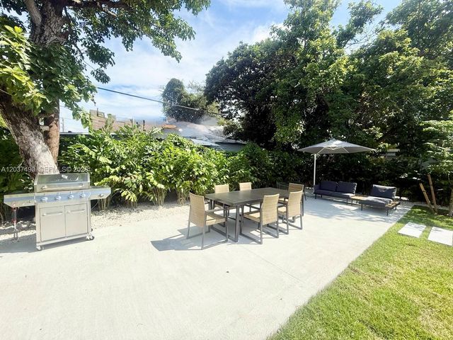 243 NW 32nd Street, Miami, FL 33127