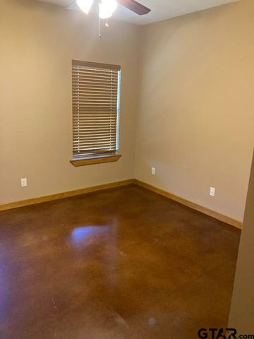 13735 County Road 188, Bullard, TX 75757