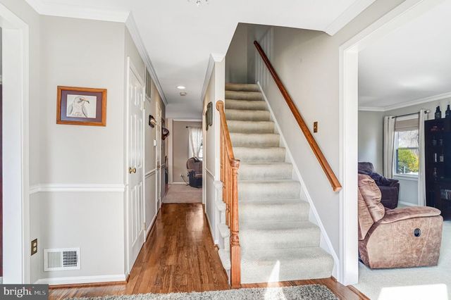 6302 SHIPLETT BLVD, Burke, VA 22015