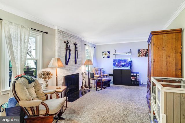 6302 SHIPLETT BLVD, Burke, VA 22015