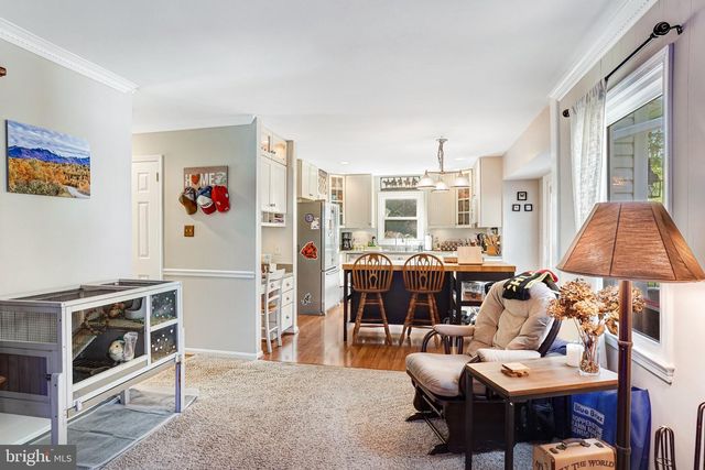 6302 SHIPLETT BLVD, Burke, VA 22015