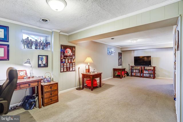 6302 SHIPLETT BLVD, Burke, VA 22015