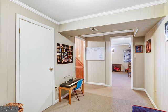 6302 SHIPLETT BLVD, Burke, VA 22015