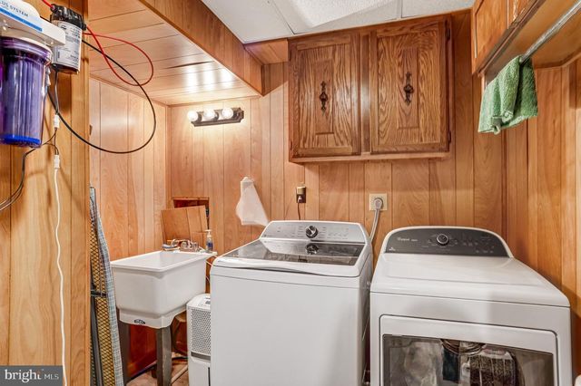 6302 SHIPLETT BLVD, Burke, VA 22015