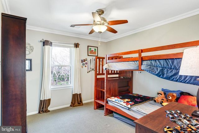 6302 SHIPLETT BLVD, Burke, VA 22015