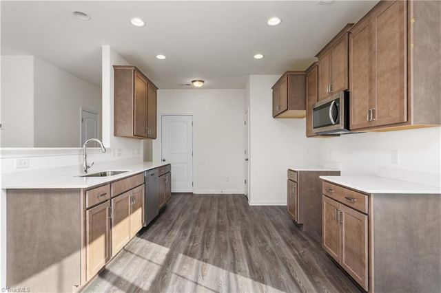 1043 Thicket Drive, Burlington, NC 27217