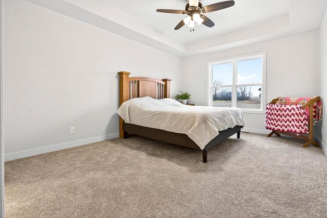 1743 LEGACY LANE, Neenah, WI 54956