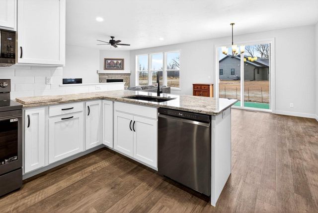 1743 LEGACY LANE, Neenah, WI 54956