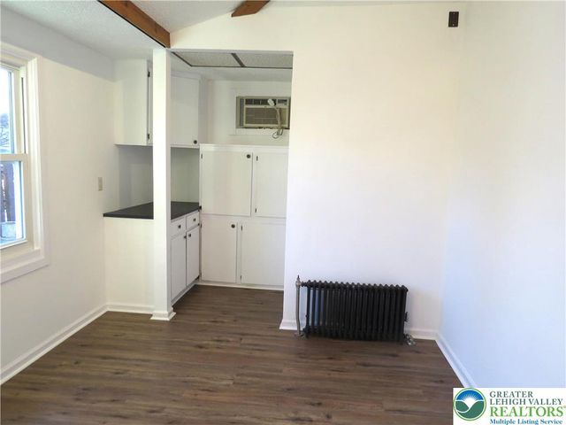 2028 Ealer Avenue, Wilson Boro, PA 18042