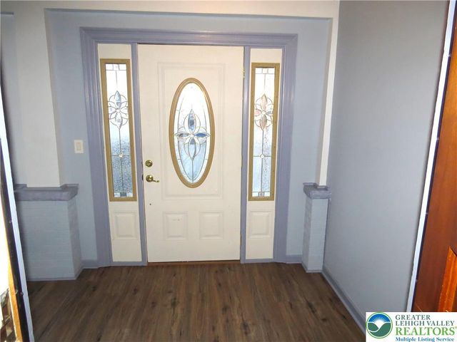 2028 Ealer Avenue, Wilson Boro, PA 18042