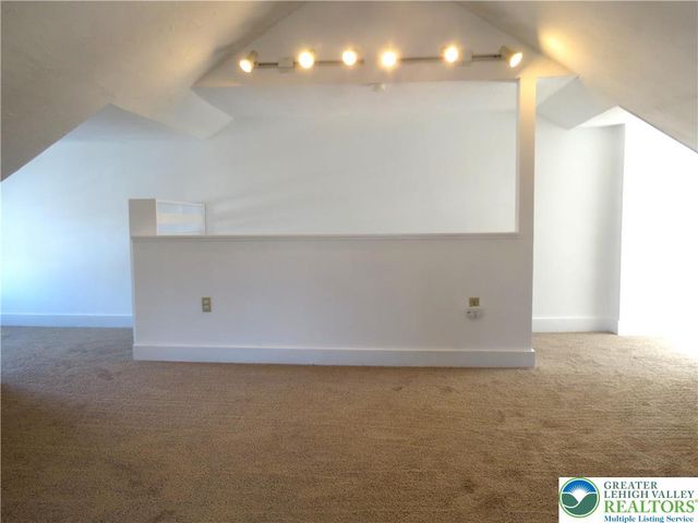 2028 Ealer Avenue, Wilson Boro, PA 18042