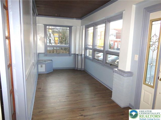 2028 Ealer Avenue, Wilson Boro, PA 18042