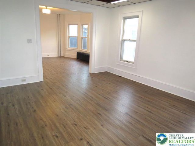 2028 Ealer Avenue, Wilson Boro, PA 18042