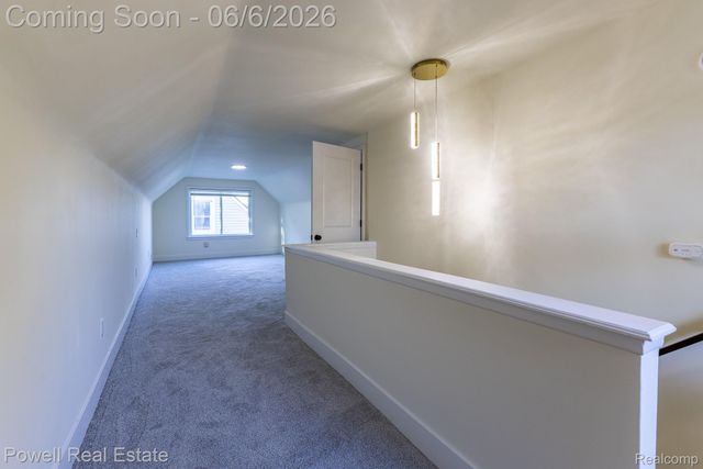 25246 Hayes Road, Roseville, MI 48066