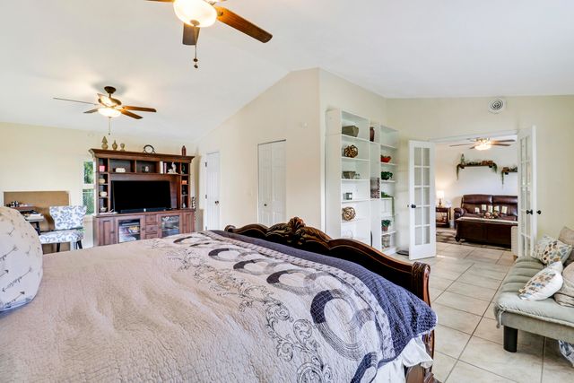 5924 SE Orange Blossom Trail, Hobe Sound, FL 33455