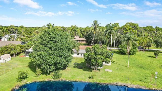 5924 SE Orange Blossom Trail, Hobe Sound, FL 33455