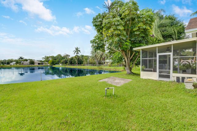 5924 SE Orange Blossom Trail, Hobe Sound, FL 33455