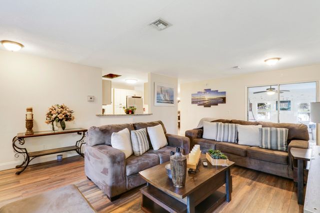 5924 SE Orange Blossom Trail, Hobe Sound, FL 33455