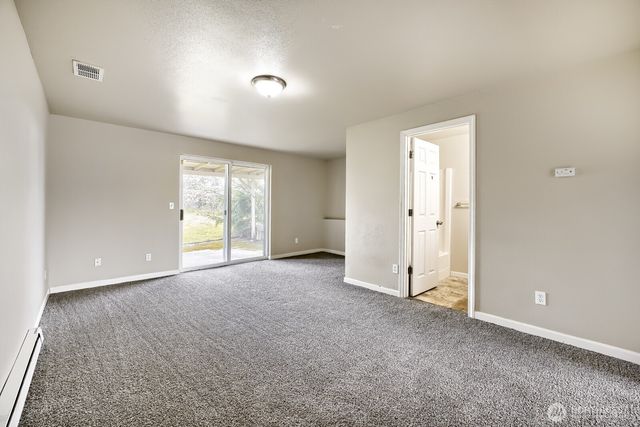 1701 S 87th Street, Tacoma, WA 98444