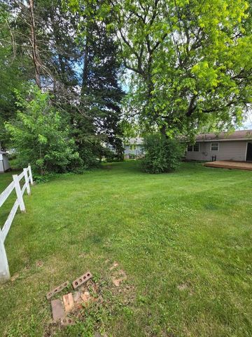 916 Roby Road, Stoughton, WI 53589