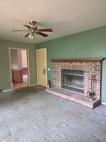 916 Roby Road, Stoughton, WI 53589