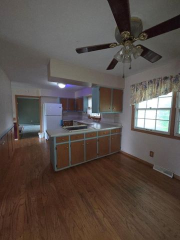 916 Roby Road, Stoughton, WI 53589
