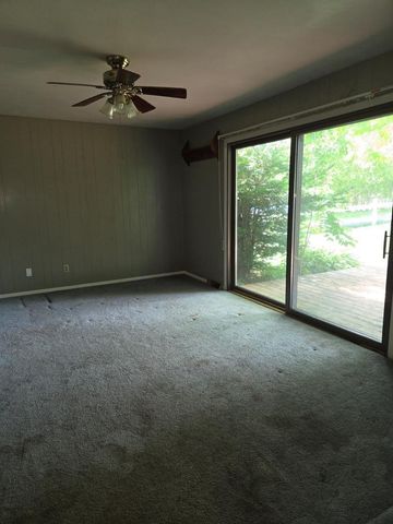 916 Roby Road, Stoughton, WI 53589