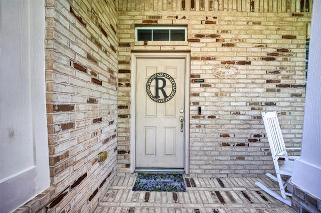 3209 Lone Trail Drive S, Texas City, TX 77591