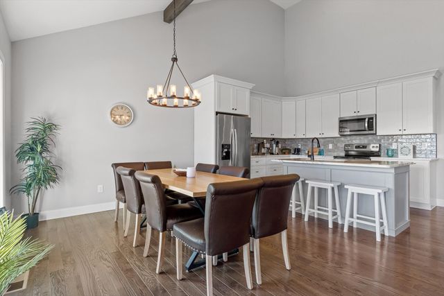 967 Walden Drive, Signal Mountain, TN 37377