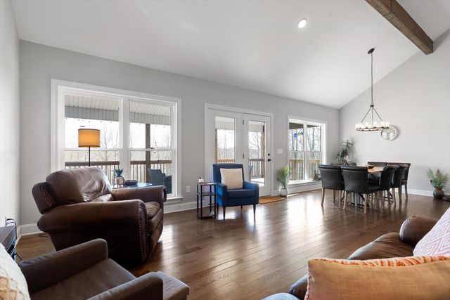 967 Walden Drive, Signal Mountain, TN 37377