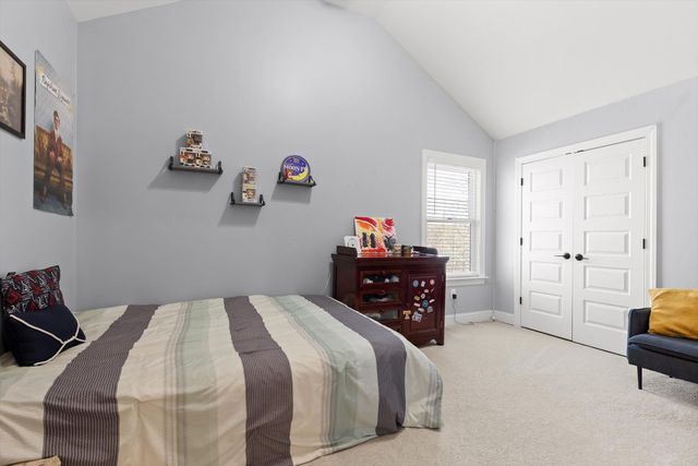 967 Walden Drive, Signal Mountain, TN 37377