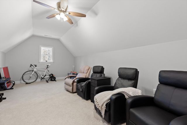 967 Walden Drive, Signal Mountain, TN 37377