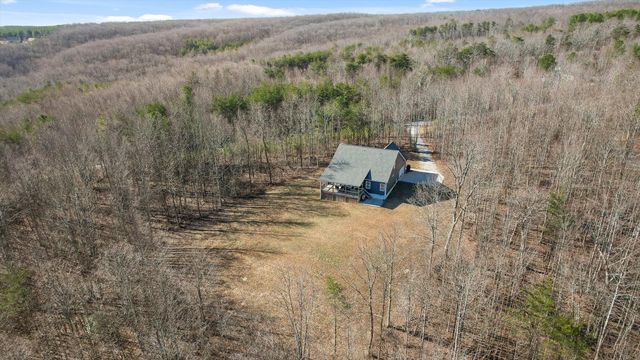 967 Walden Drive, Signal Mountain, TN 37377