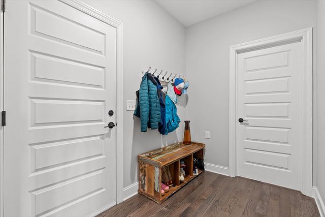 967 Walden Drive, Signal Mountain, TN 37377